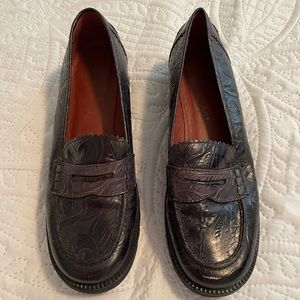 Donald Pliner Loafers!